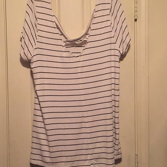 Women's torrid top Sz 1 - Picture 2 of 3